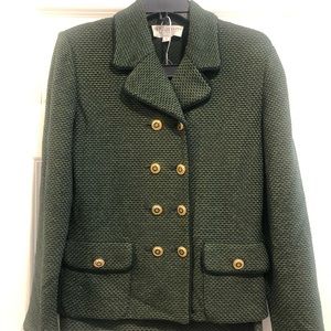 St. John skirt suit size 6